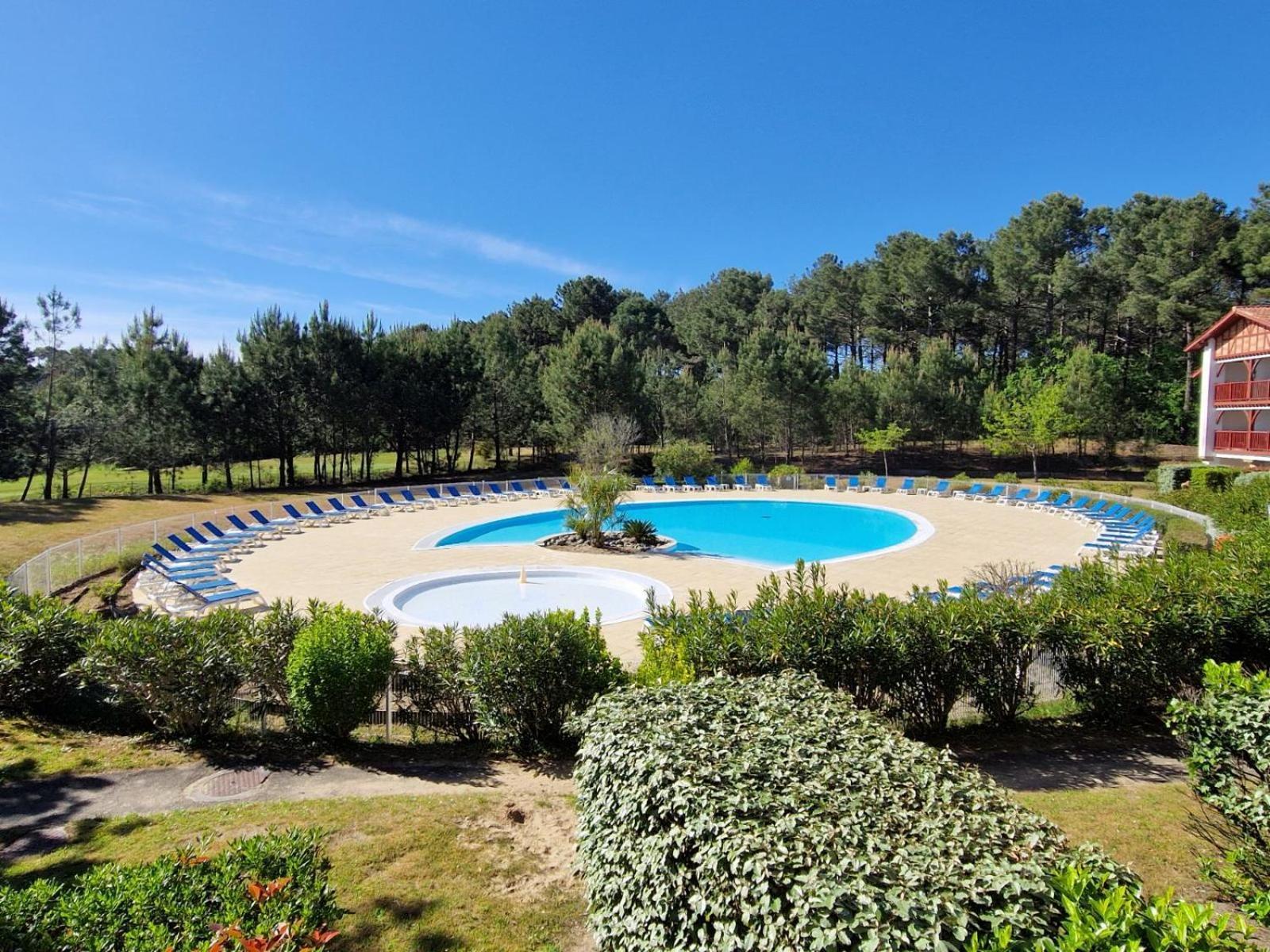 Appartements Au Coeur Du Golf, Proche Du Lac Et Velodyssee Biscarrosse Exteriér fotografie
